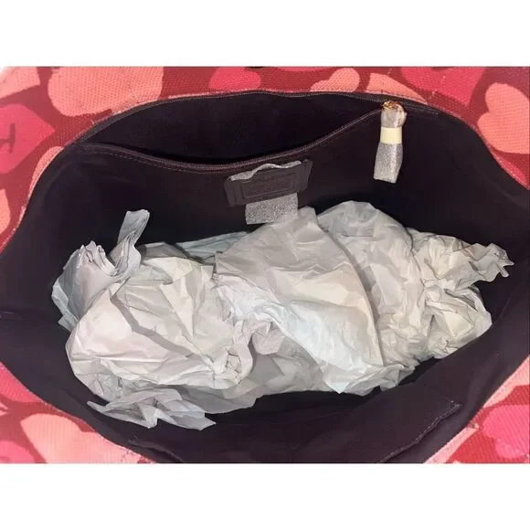 🔥🎁NWT! Coach Heart Print Canvas Tote Handbag 91169 Multi  Msrp:$278.00 - Picture 7 of 10